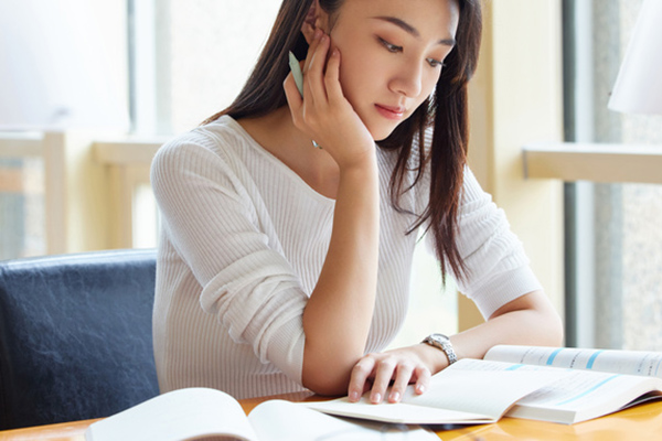 电子科技大学在职研究生收费标准.jpg