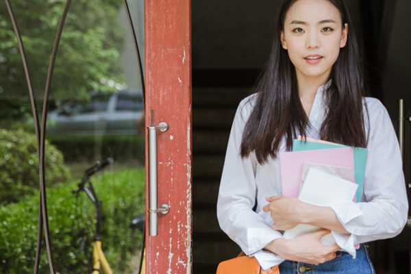 在职研究生临床医学报考条件怎么样，好考吗？.jpg