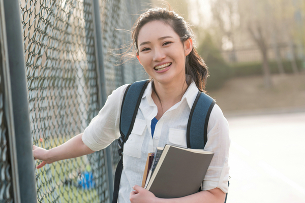 西安交通大学在职研究生考试包过吗，通过考试容易吗？.jpg