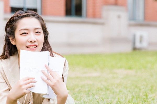 大连理工大学在职研究生值不值得去读，能在职提升学历拿证靠谱吗？.jpg