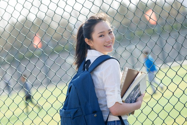 上波兰热舒夫信息技术与管理大学在职研究生是不是没什么用处，有没必要报考呢？jpg